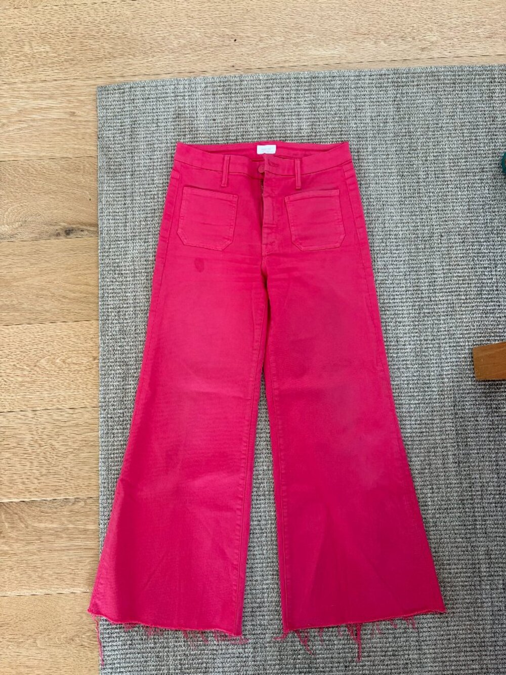 Patch Pocket Ankle Fray Mother Denim- Wash Geranium-Size 27